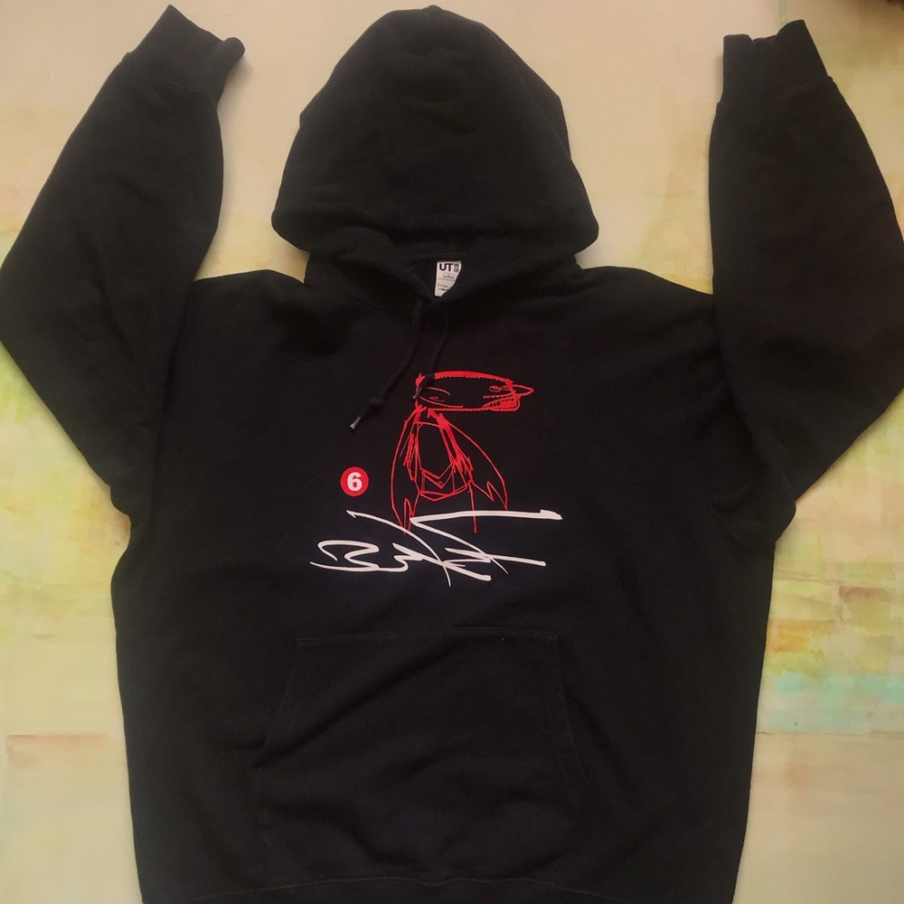Uniqlo x UT COLLAB HOODIE